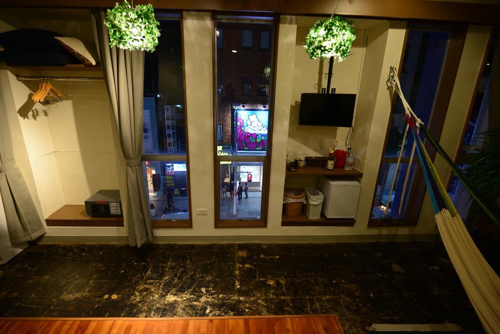 Guest House Kala Naha Bagian luar foto
